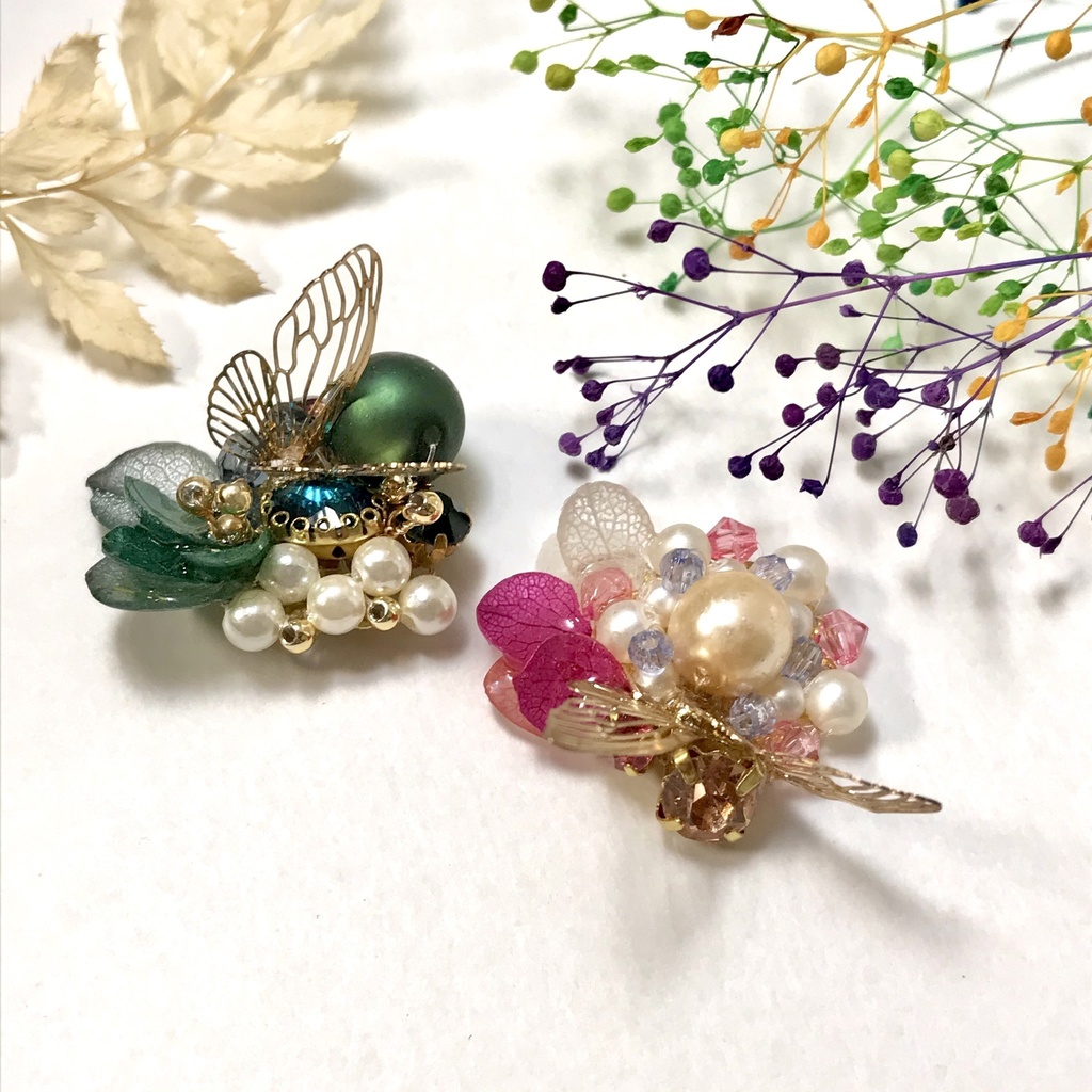 蝶々 キラキラ ピアスorイヤリング