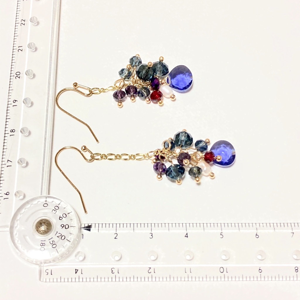 ツイステ/ ポムフィオーレ寮イメージカラー ピアス/イヤリング