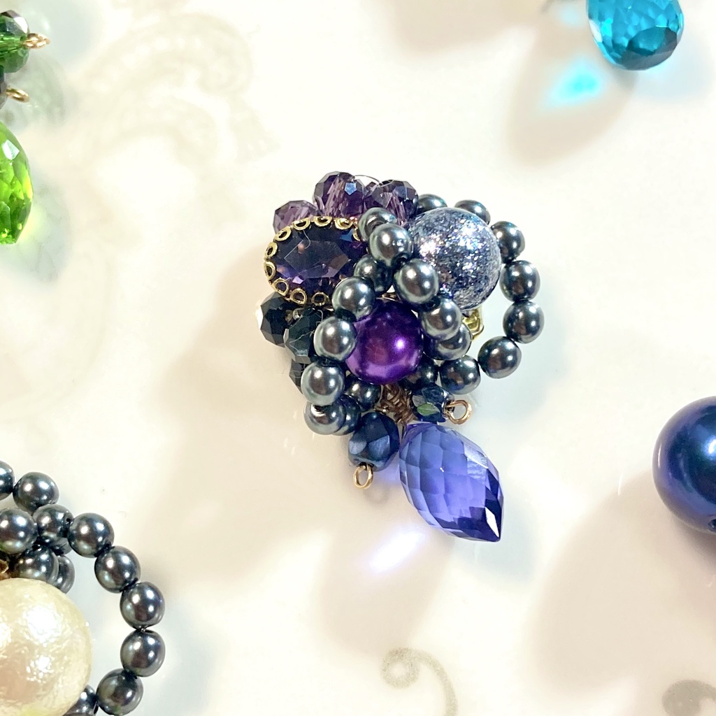 ツイステ/ イメージカラー ビジュー°˖✧イヤリング / ピアス