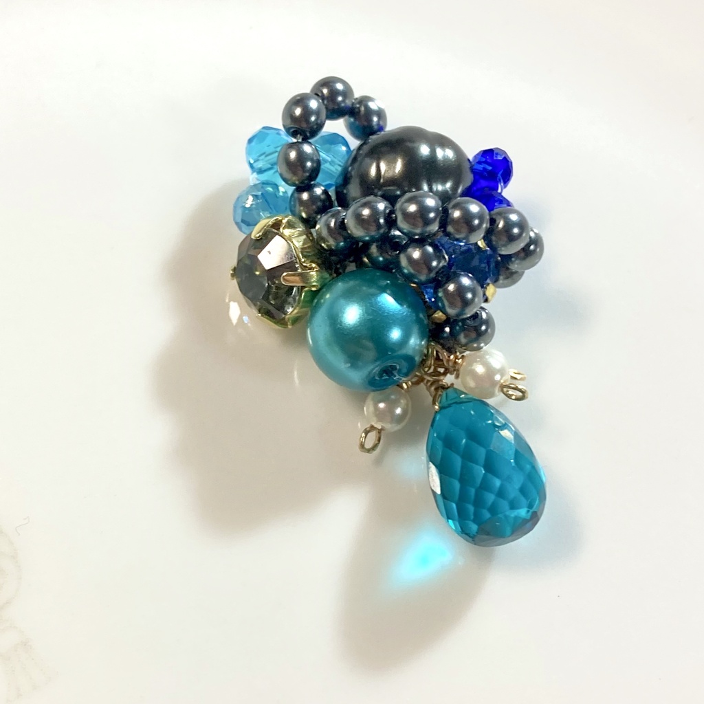 ツイステ/ イメージカラー ビジュー°˖✧イヤリング / ピアス