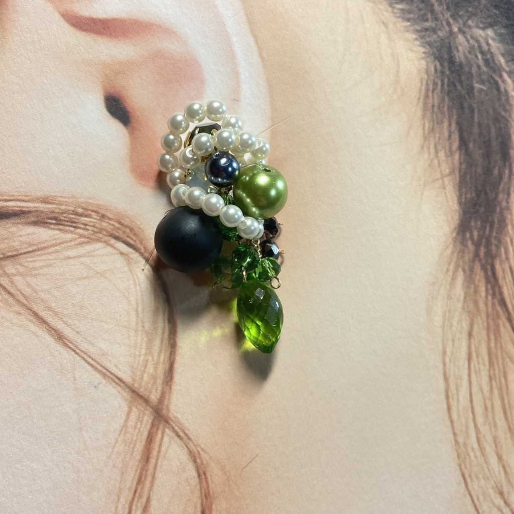 ツイステ/ イメージカラー ビジュー°˖✧イヤリング / ピアス