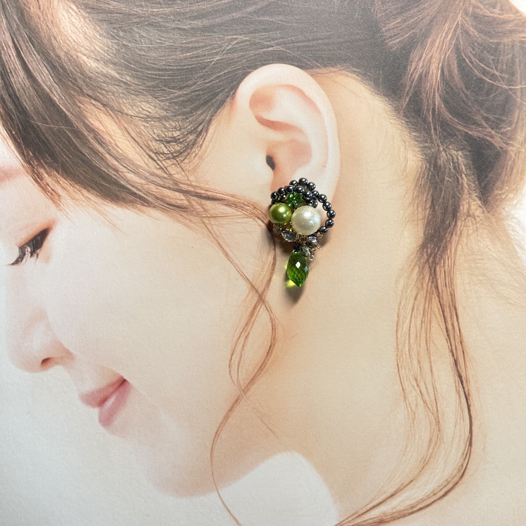 ツイステ/ イメージカラー ビジュー°˖✧イヤリング / ピアス