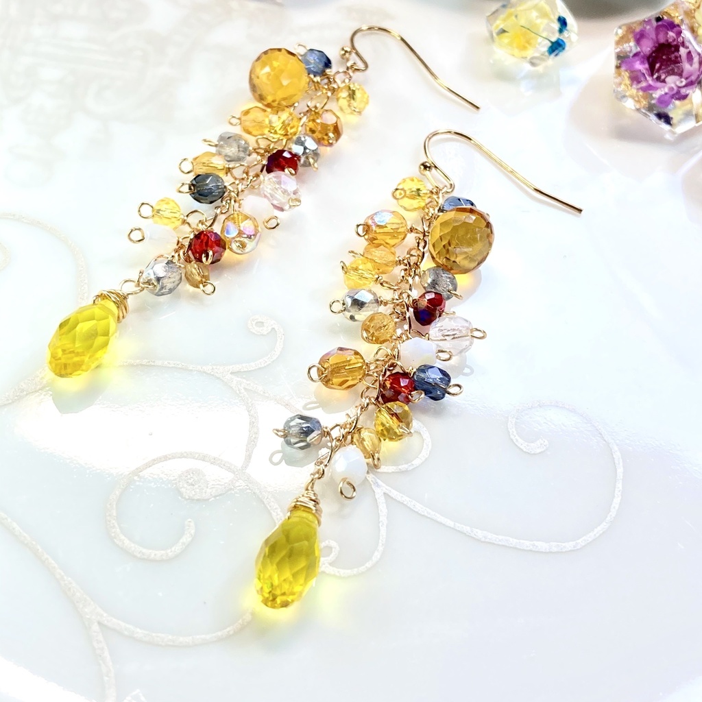 小狐丸 イメージカラー ピアス / イヤリング