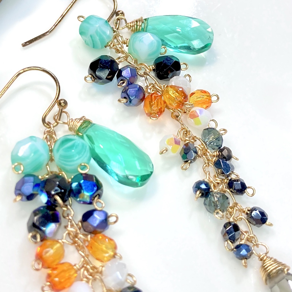 一期一振 イメージカラー クォーツとガラスのピアス/イヤリング