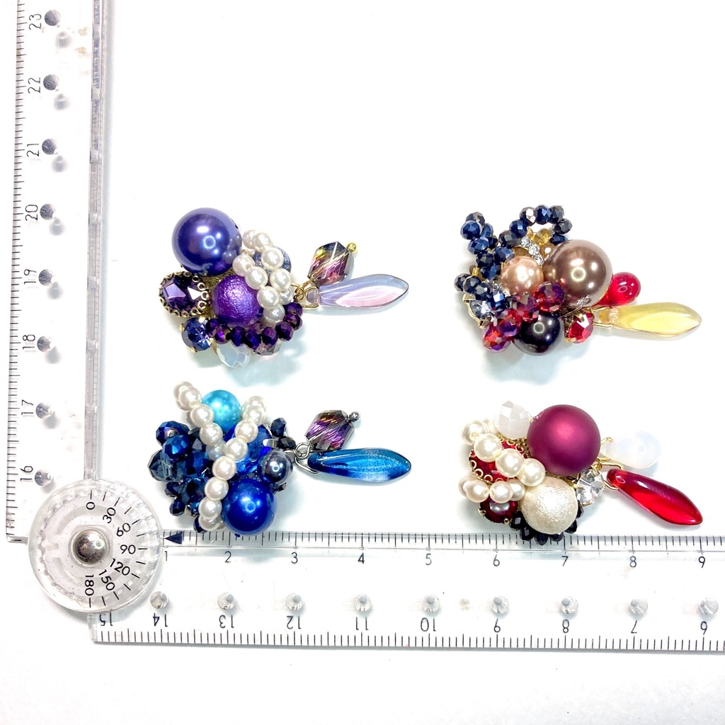 ツイステ イメージカラー ピアス/イヤリング