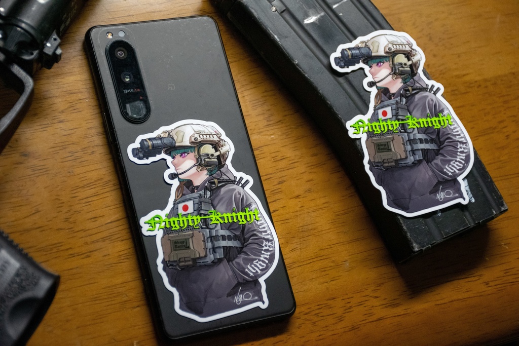 Nighty Knight Hoodie ステッカー 100×70 (mm)