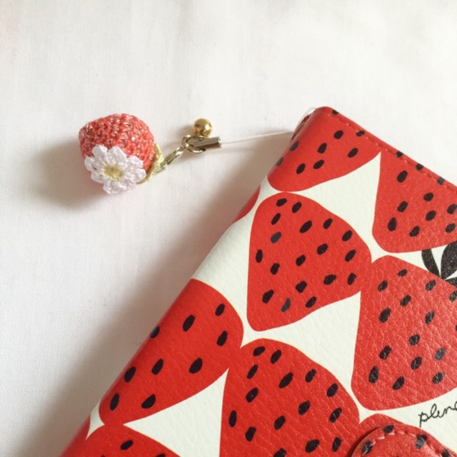 ミニサイズ!ラメ有&無し・一粒赤イチゴストラップ*鈴付