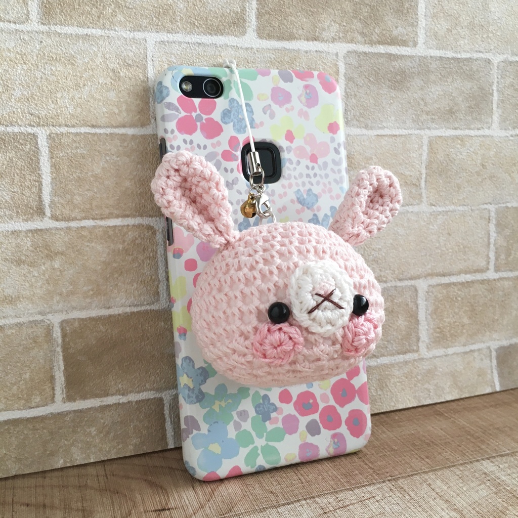 \New!/大きなお顔が持ち物の目印に最適♪淡ピンク色うさぎクマ顔【大】鈴付イヤホンジャック|ストラップ|ボールチェーン