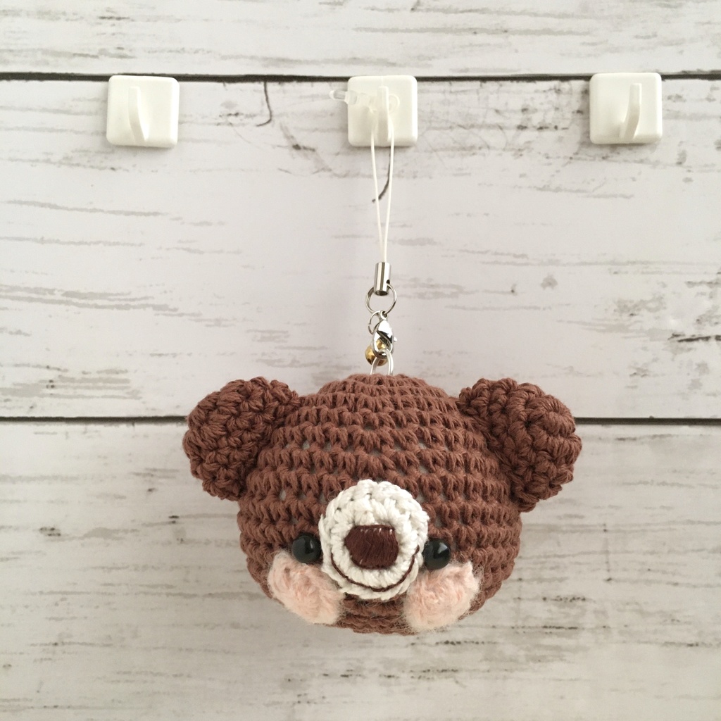 ナチュラル★ココア色クマ&うさぎ|コロンと可愛く年中身につけられる【大】鈴付イヤホンジャック|ストラップ|ボールチェーン