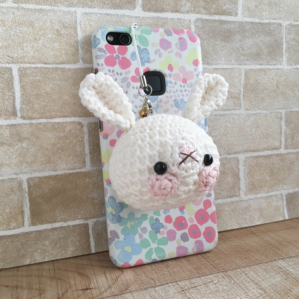 \New!/大きなお顔が持ち物の目印に♪うちの子!白色うさぎクマ顔【大】鈴付イヤホンジャック|ストラップ|ボールチェーン