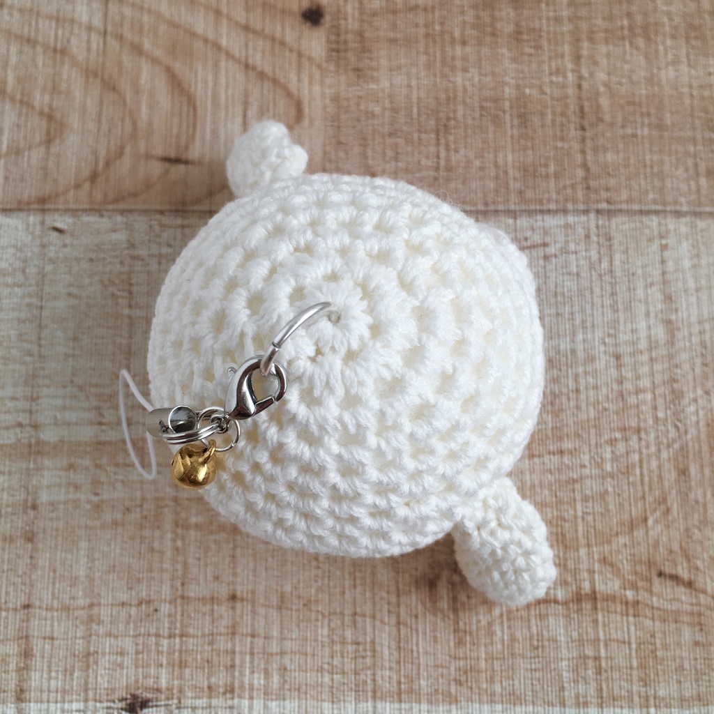 白色ロップイヤーうちの子!大きなお顔が持ち物の目印に◎【大】鈴付きイヤホンジャック|ストラップ|ボールチェーン