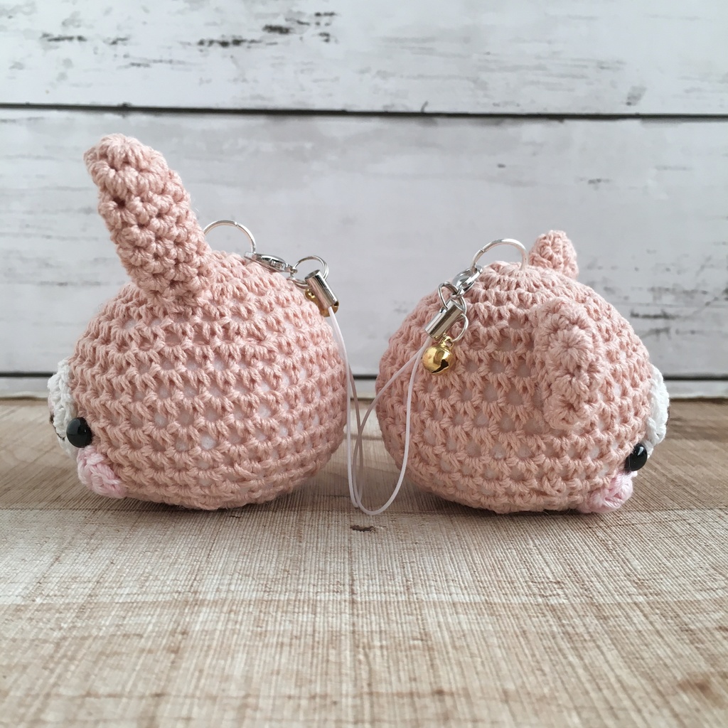 \New!/大きなお顔が持ち物の目印に最適!ピーチ色うさぎクマ顔【大】鈴付イヤホンジャック|ストラップ|ボールチェーン