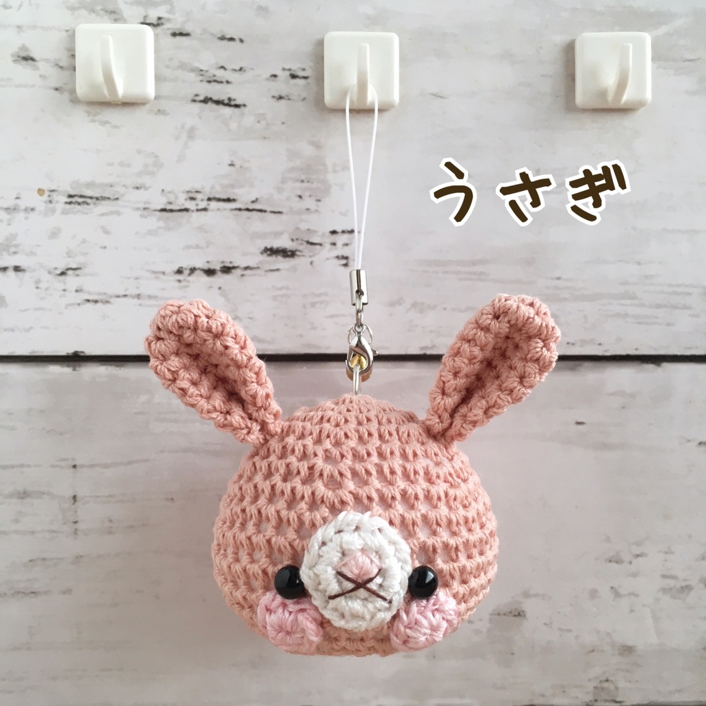 \New!/大きなお顔が持ち物の目印に最適!ピーチ色うさぎクマ顔【大】鈴付イヤホンジャック|ストラップ|ボールチェーン