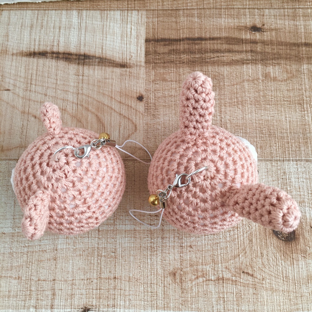 \New!/大きなお顔が持ち物の目印に最適!ピーチ色うさぎクマ顔【大】鈴付イヤホンジャック|ストラップ|ボールチェーン