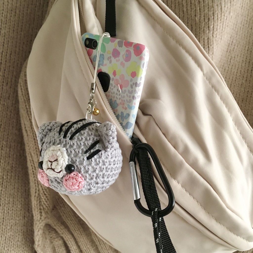 アメリカンショートヘア猫さんウチの子◎持ち物の目印に【大】鈴付きイヤホンジャック|ストラップ|ボールチェーン