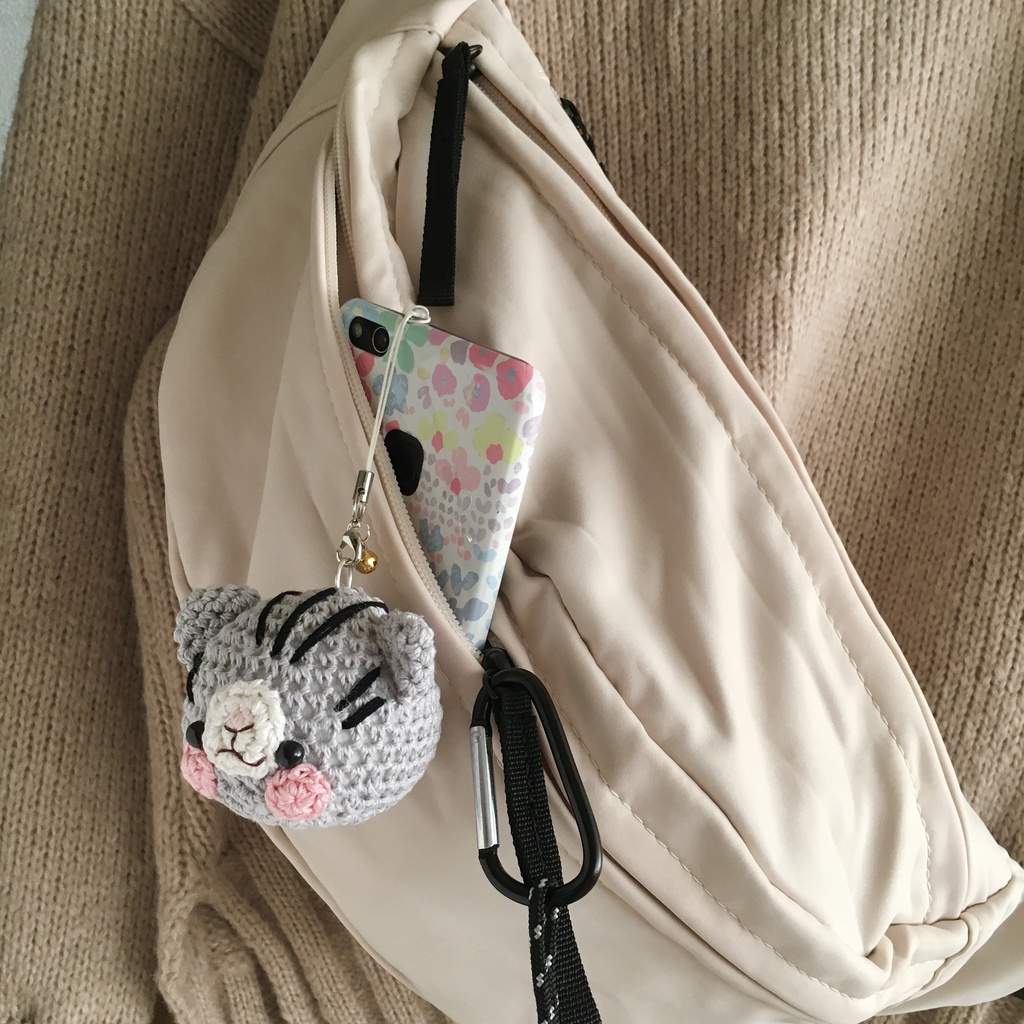 アメリカンショートヘア猫さんウチの子◎持ち物の目印に【大】鈴付きイヤホンジャック|ストラップ|ボールチェーン