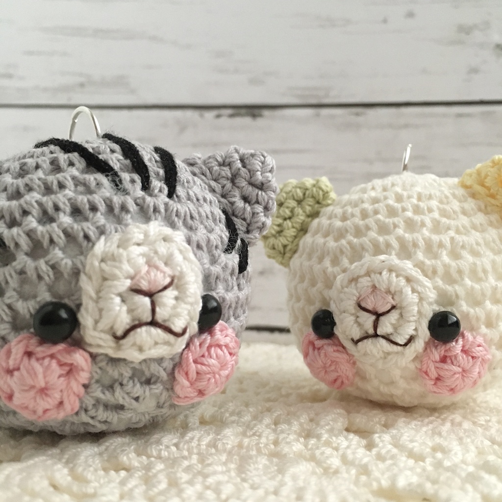 アメリカンショートヘア猫さんウチの子◎持ち物の目印に【大】鈴付きイヤホンジャック|ストラップ|ボールチェーン