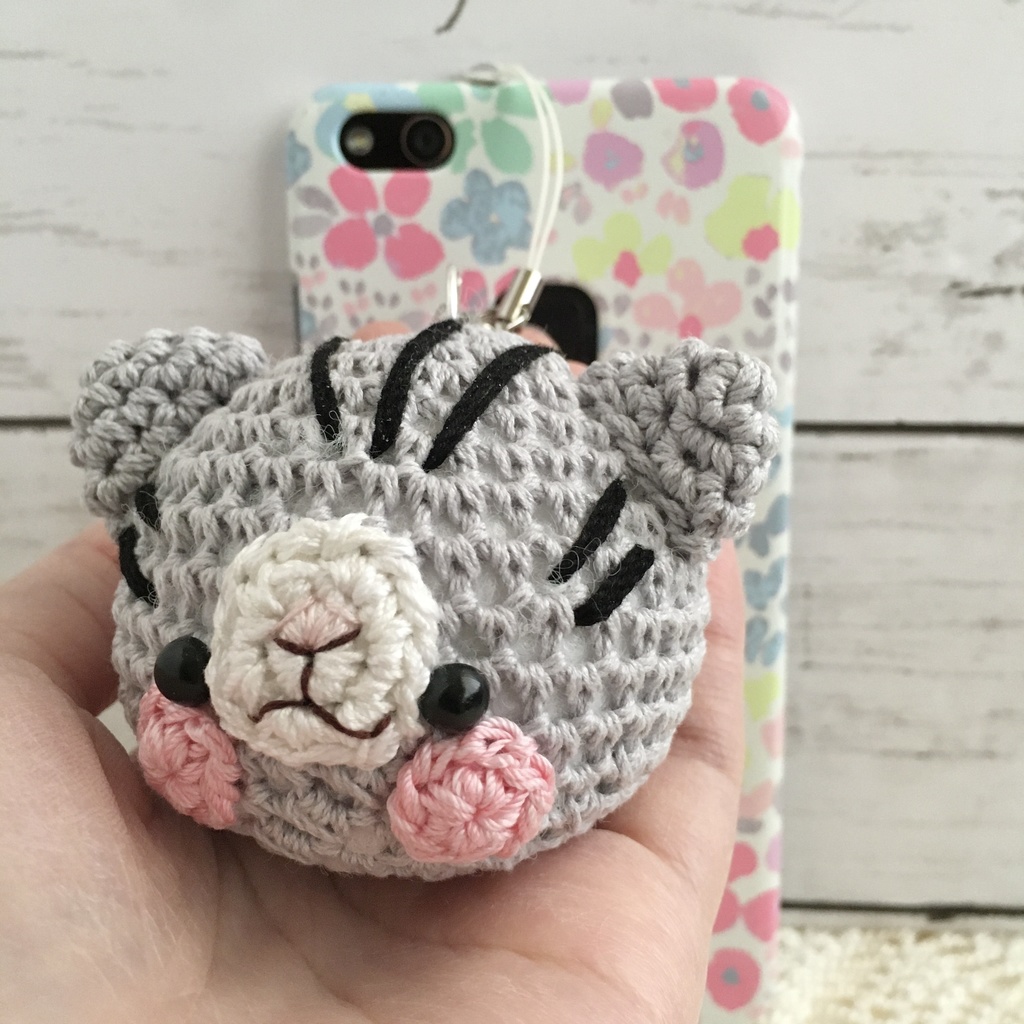 アメリカンショートヘア猫さんウチの子◎持ち物の目印に【大】鈴付きイヤホンジャック|ストラップ|ボールチェーン