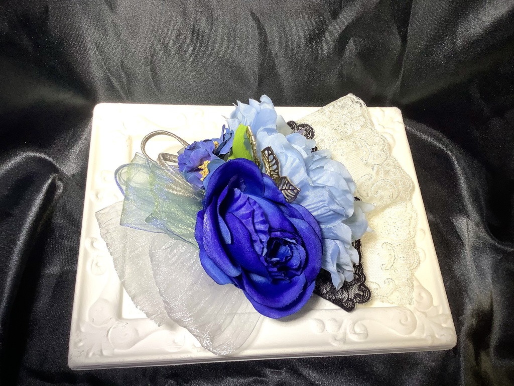 アンジェラ&ローランコサージュ