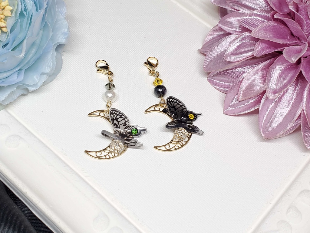 LoR/LC蝶と月のチャーム