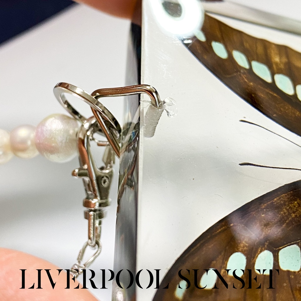 キングスマンGC / 白い部屋