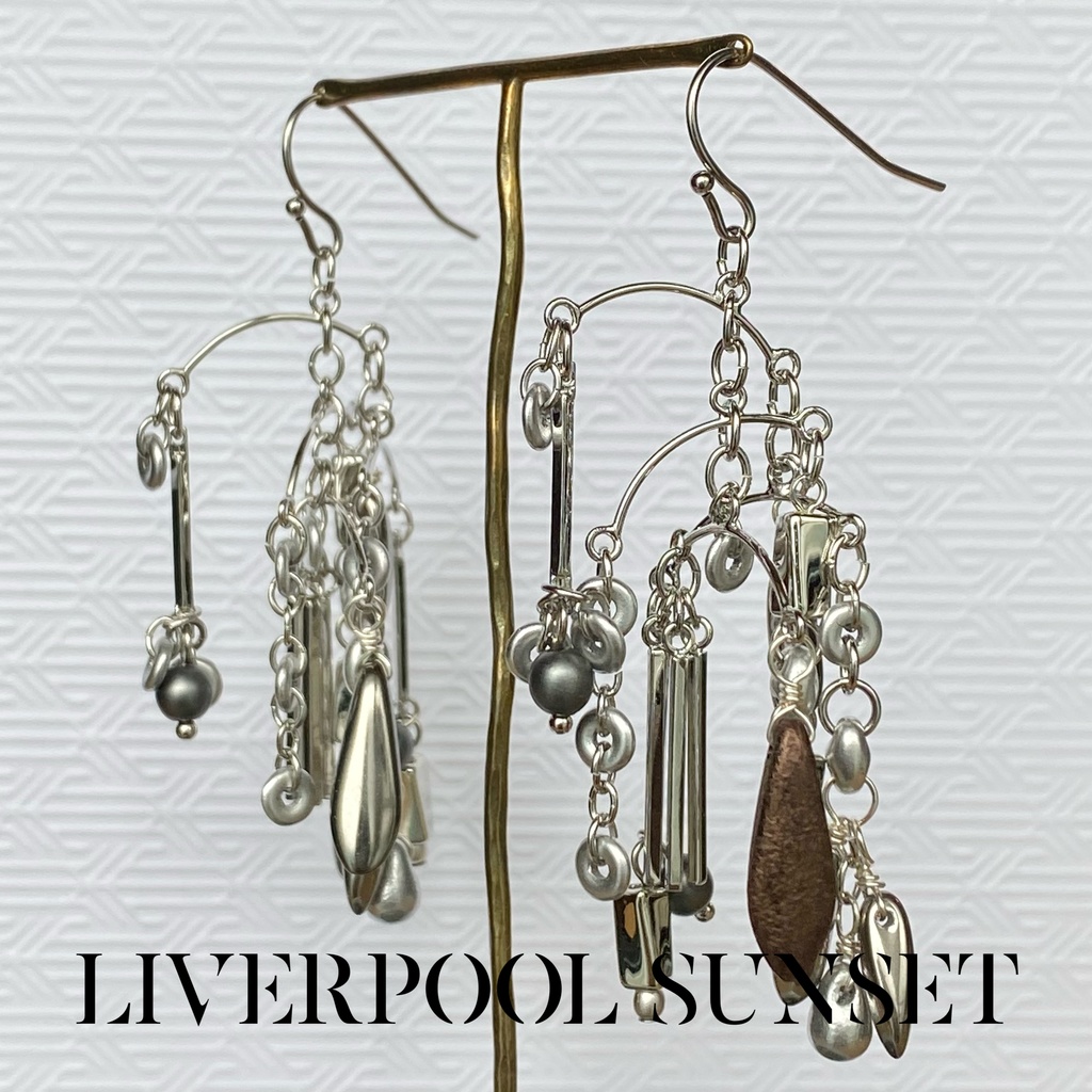 D&W / 聖なる屍への冒涜