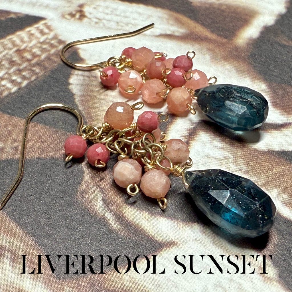 九龍城寨之圍城 / 衫褲