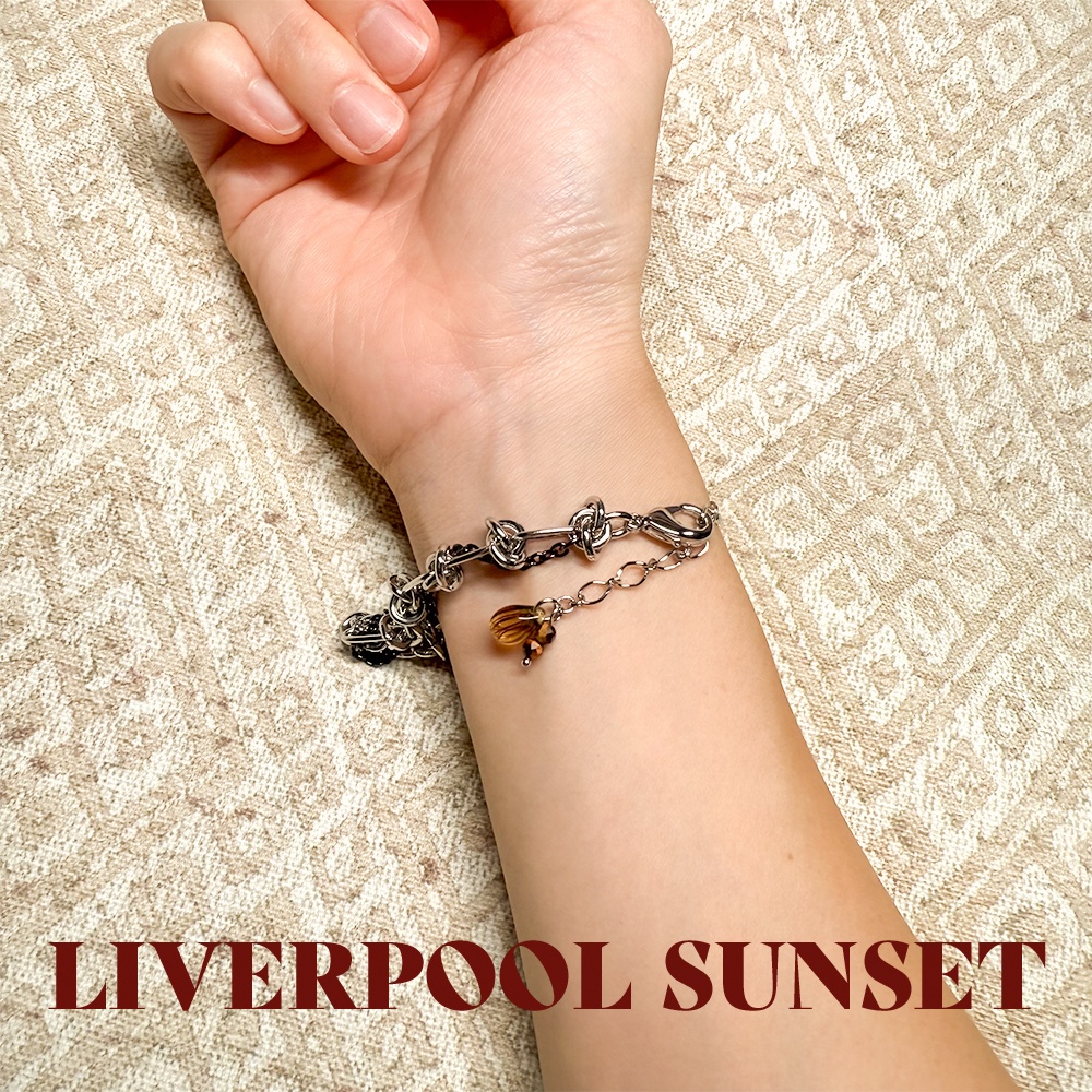 九龍城寨之圍城 / 自傷