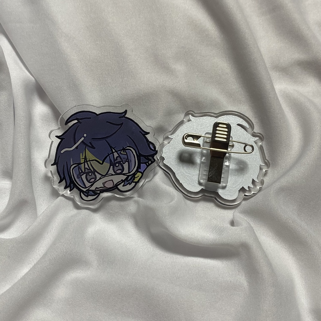 ころりんアクリルバッジ