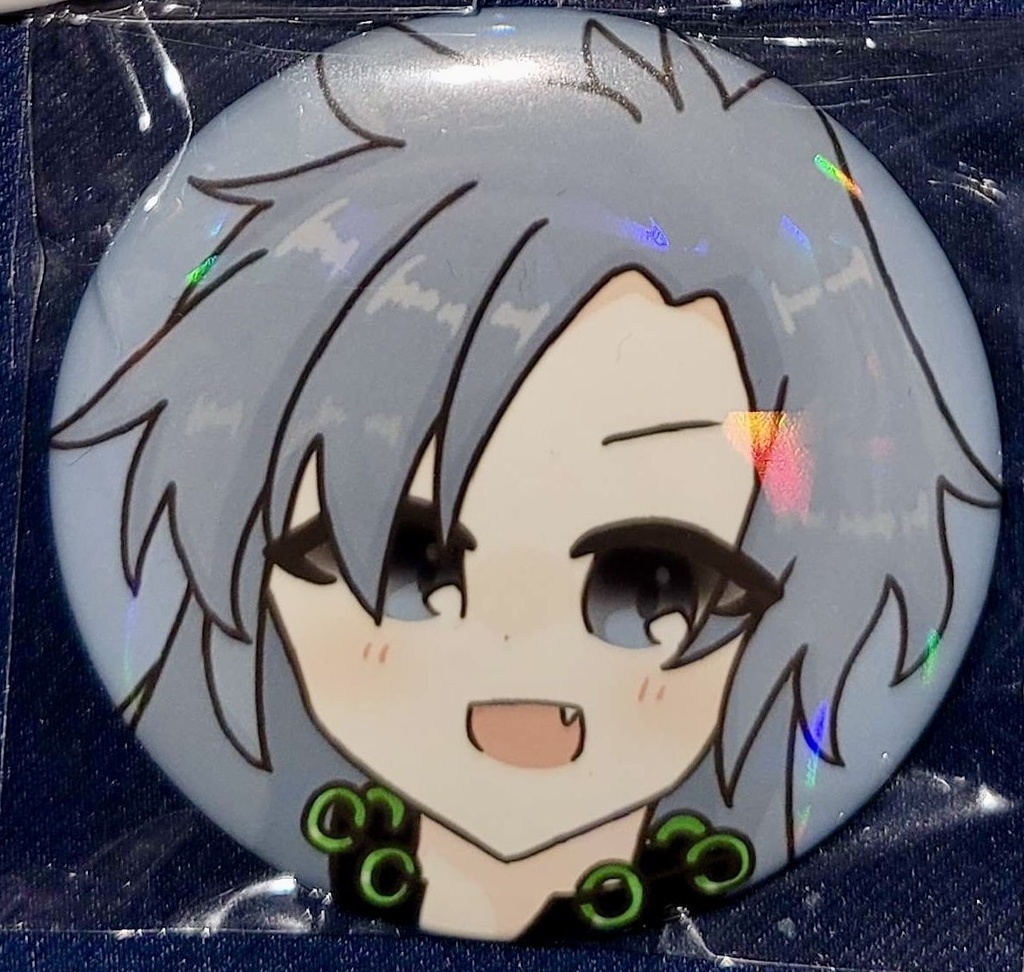 姫虫百々世缶バッジ