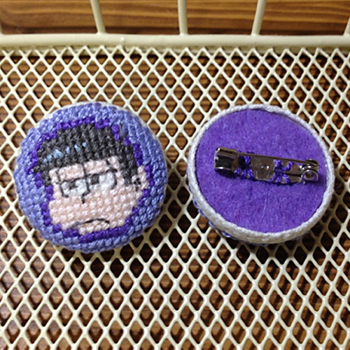 在庫一掃セール【おそ松さん】クロスステッチバッジ