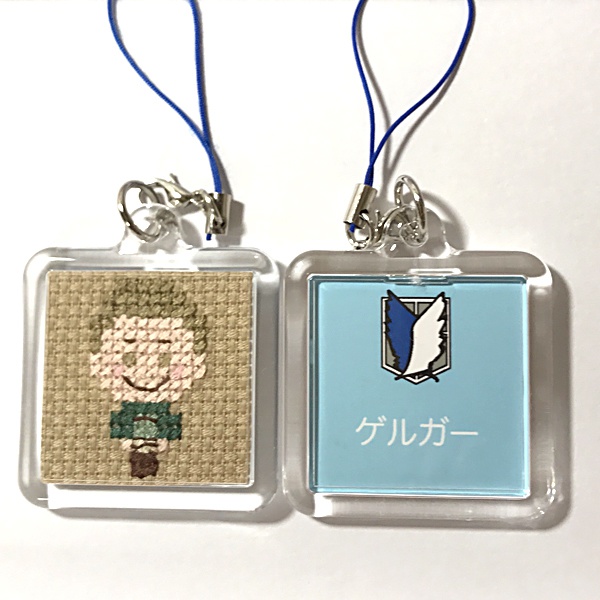 進撃のストラップ 4-2