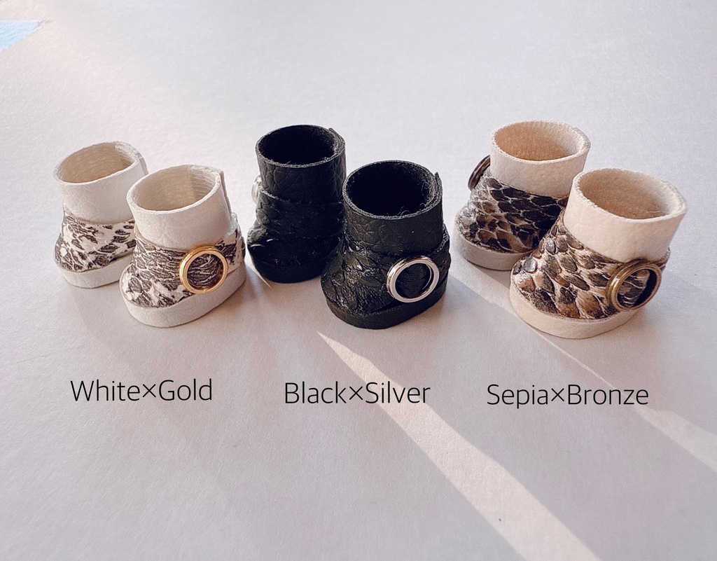 【新色でました】パイソンブーツ【ぬい靴】