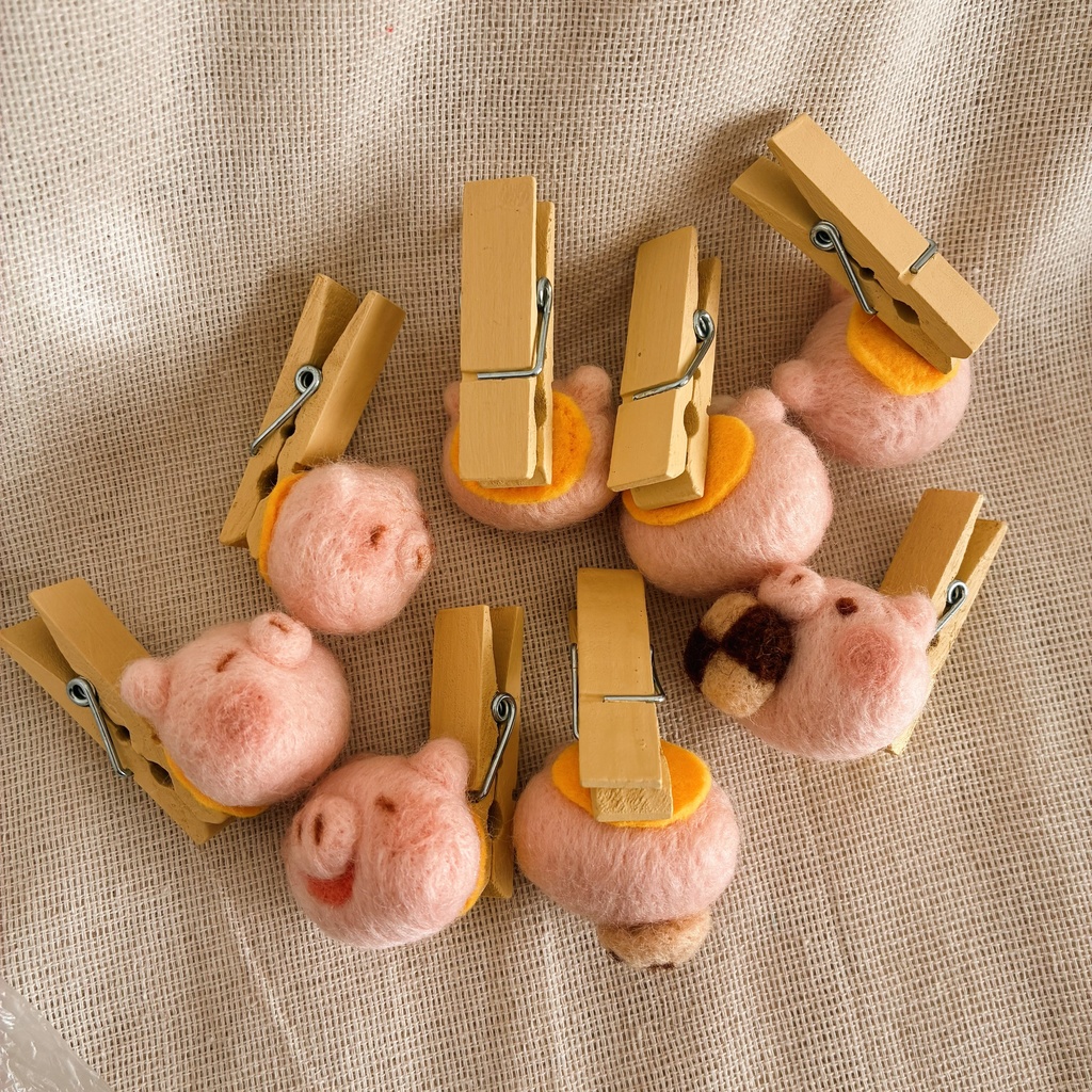 羊毛フェルトのブタのかお(クリップ)