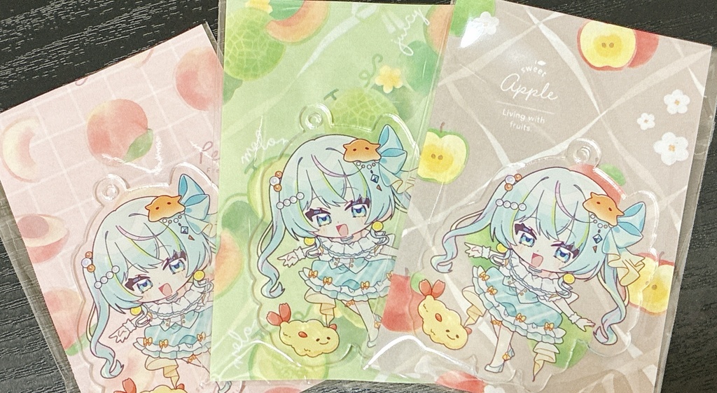 ウタちとおそろい✨アクキー