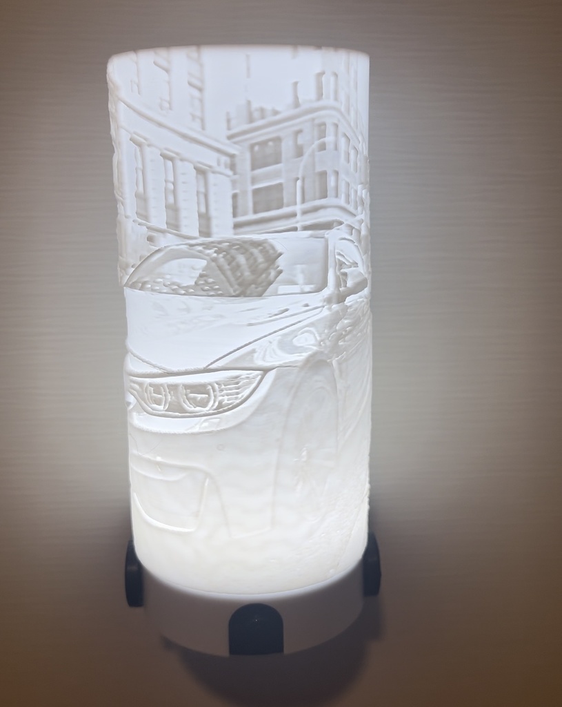 絵が浮かび上がるランプシェード ライト