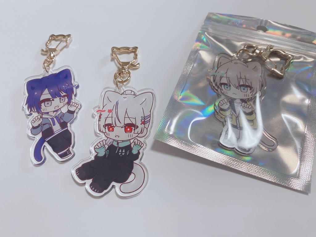 VΔLZ猫アクキー