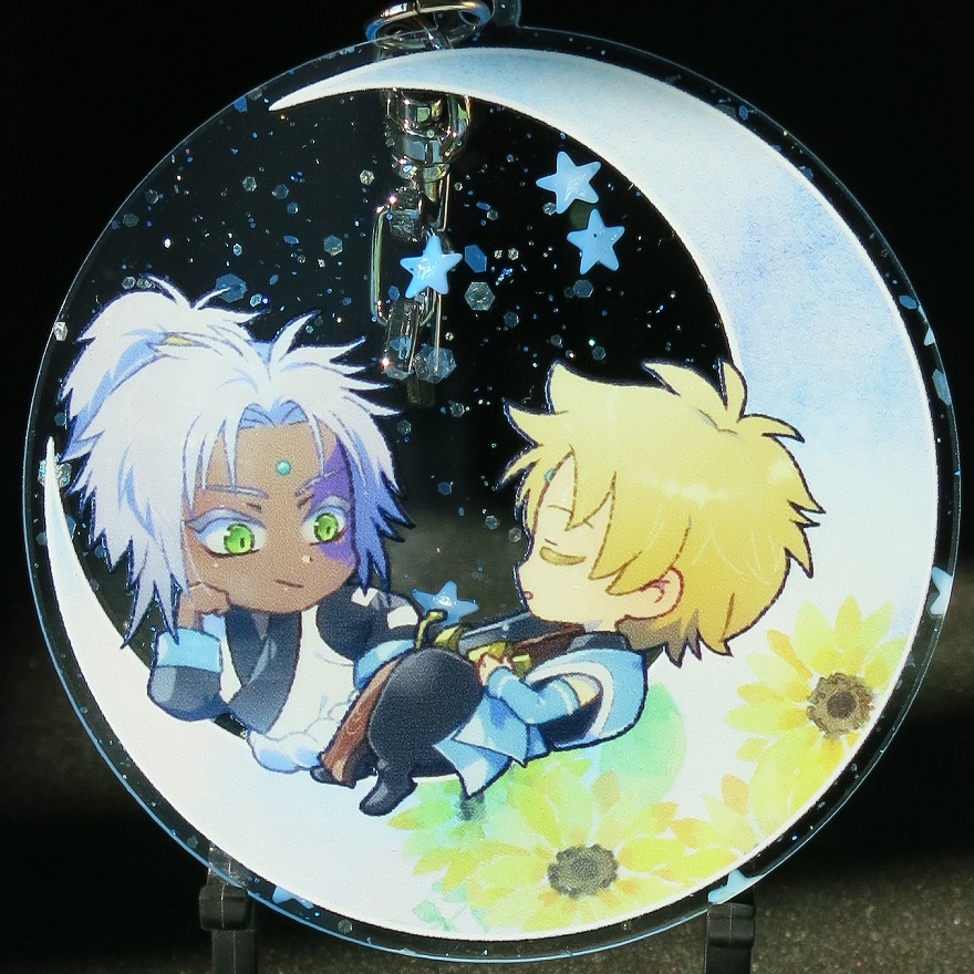 一族アクキー*月の寝台
