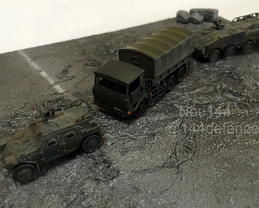 【1/144 自衛隊】3 1/2tトラック装甲強化型