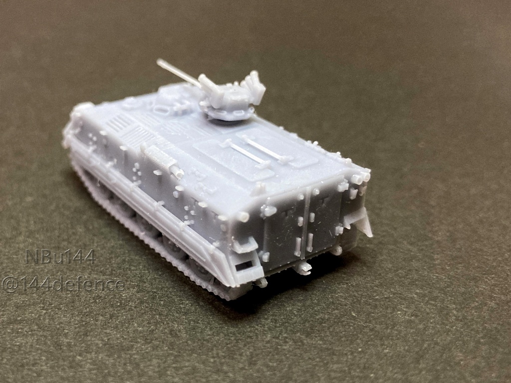 【1/144 陸上自衛隊】試作73式装甲車 コマツ案(SUBⅡ-Ⅱ)