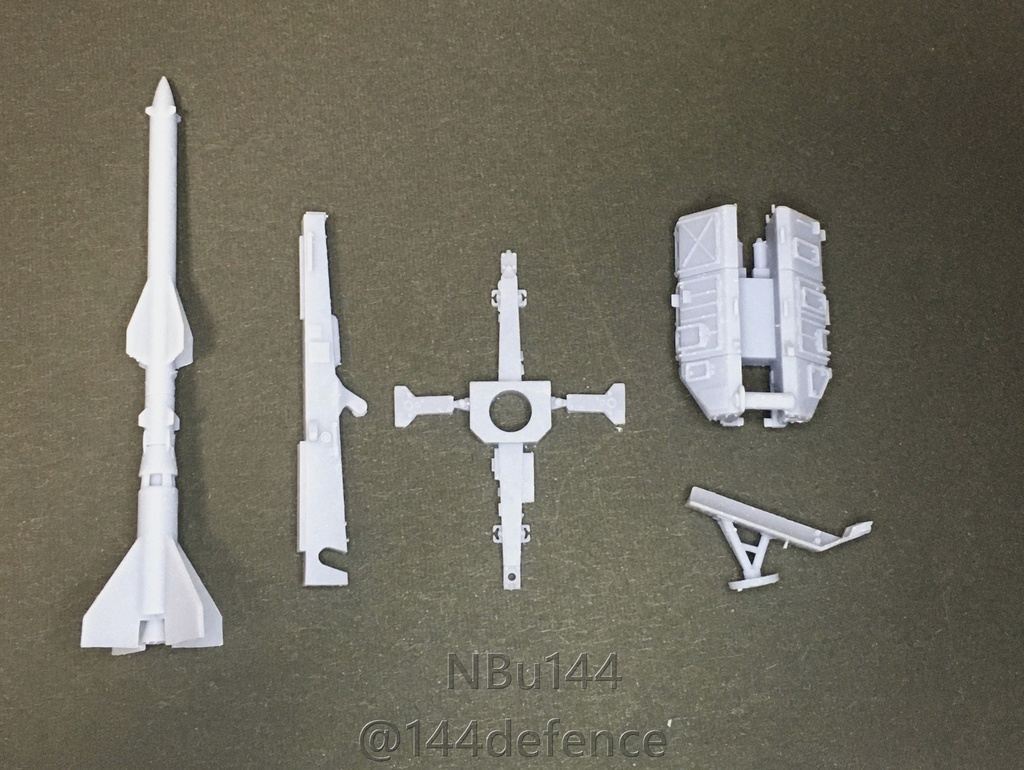 【1/144 ロシア・ソビエト軍】SA-2(S-75)ガイドライン対空ミサイル