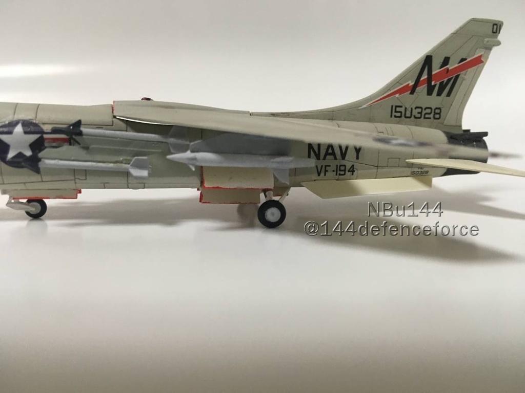 【1/144 F-8クルセイダー向け】空対地ミサイルAGM-12ブルパップ(パイロン付き) 2発セット 匿名配送