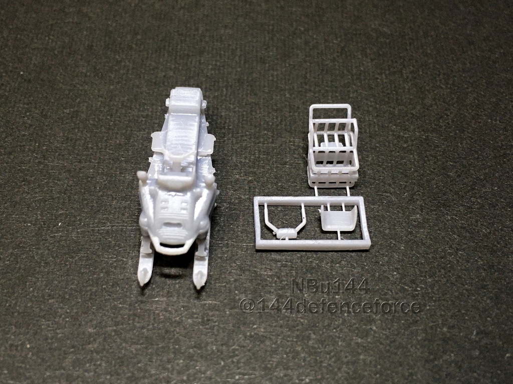 【1/144　陸上自衛隊】軽雪上車（スノーモービル）