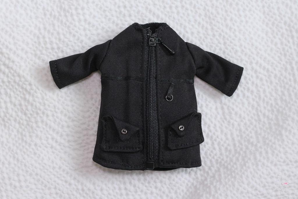 【Black Street──コート/ オビツ11服/ピコドー10】