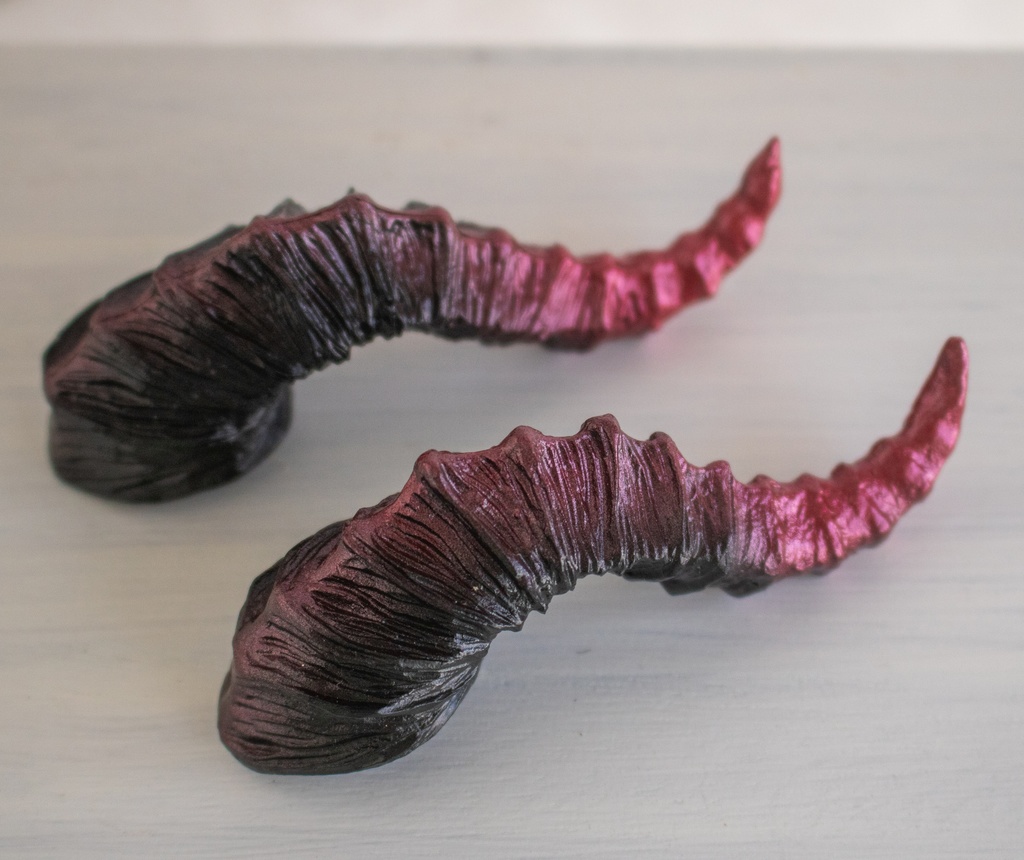 悪魔のツノ 3colors