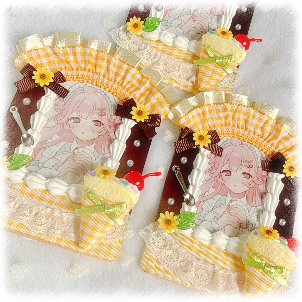 B8サイズ🌻夏限定カラーひまわりメイドさん風デコケース(クレープ)