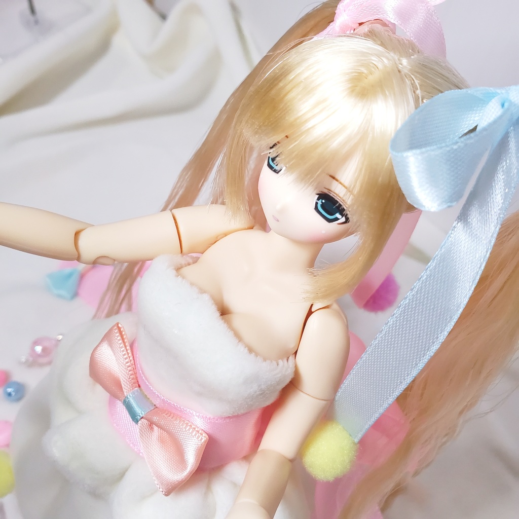 【1/6サイズ用ドール服】ふわふわ♡ゆめかわアイドル♡ワンピ&ケープ