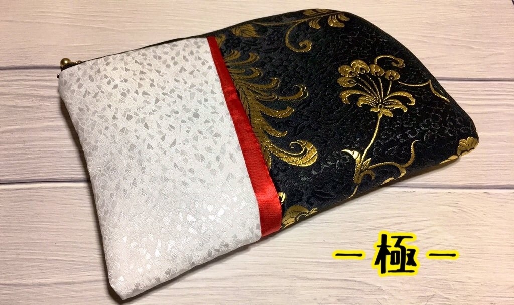 【刀剣乱舞】南泉一文字イメージL字型ファスナーポーチ