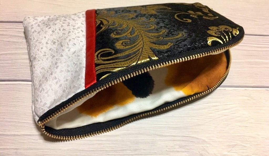 【刀剣乱舞】南泉一文字イメージL字型ファスナーポーチ