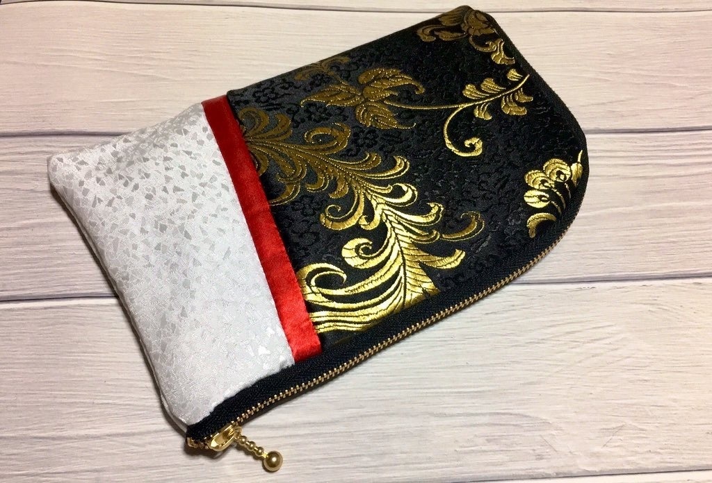 【刀剣乱舞】南泉一文字イメージL字型ファスナーポーチ